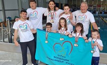 Децата на Скури спечелиха 13 медала на международен турнир по плуване