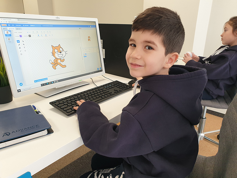 Обучение по Scratch за деца от 1 до 4 клас в Advance Academy