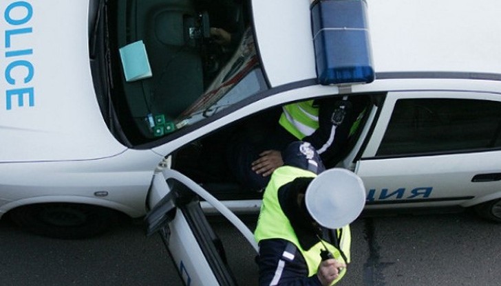 Арестуваха протестиращи бранили Историческия музей в Кърджали Арестуваха протестиращи бранили Историческия музей в Кърджали
