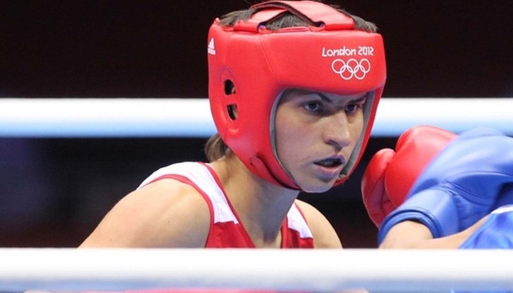 Русенската боксьорка Стойка Петрова започна с победа на "Странджа"