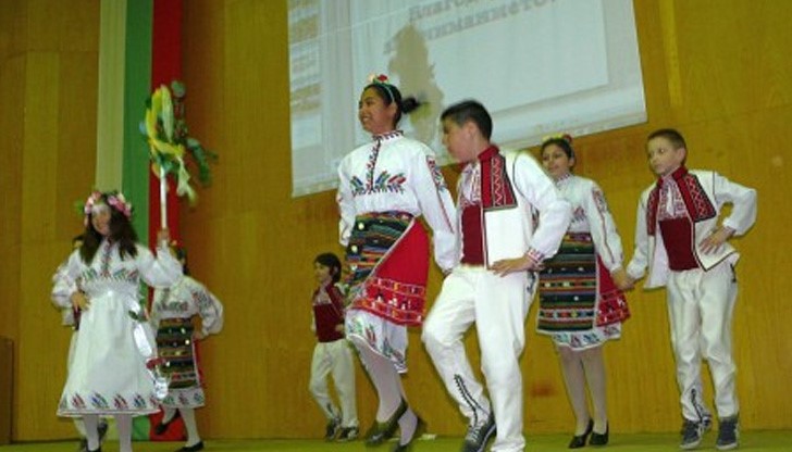 Деца от малцинствата в Русе участваха на фестивал в Общината