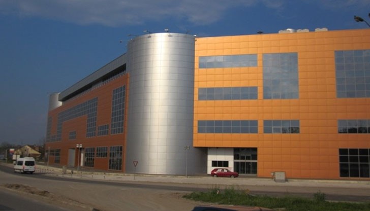 "Дунав мол" в Русе отново си търси купувач