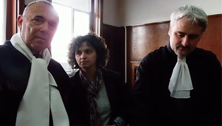 Оправдаха журналистката Ася Пенчева Оправдаха журналистката Ася Пенчева