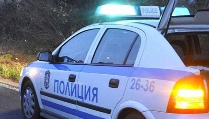 Три патрулки гонят разярен съпруг от София до Перник Три патрулки гонят разярен съпруг от София до Перник