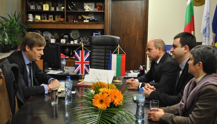 Посланикът на Великобритания е впечатлен от Русе Посланикът на Великобритания е впечатлен от Русе