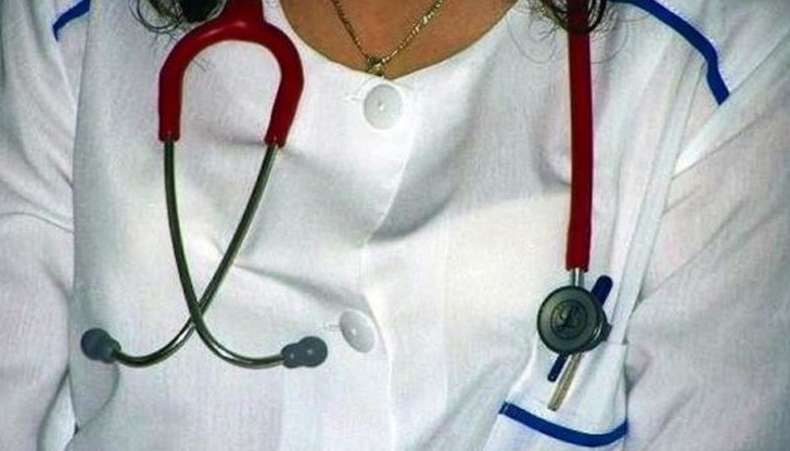 Съдът в Русе осъди лекарка заради 8 неуспешни опита да постави упойка Съдът в Русе осъди лекарка заради 8 неуспешни опита да постави упойка