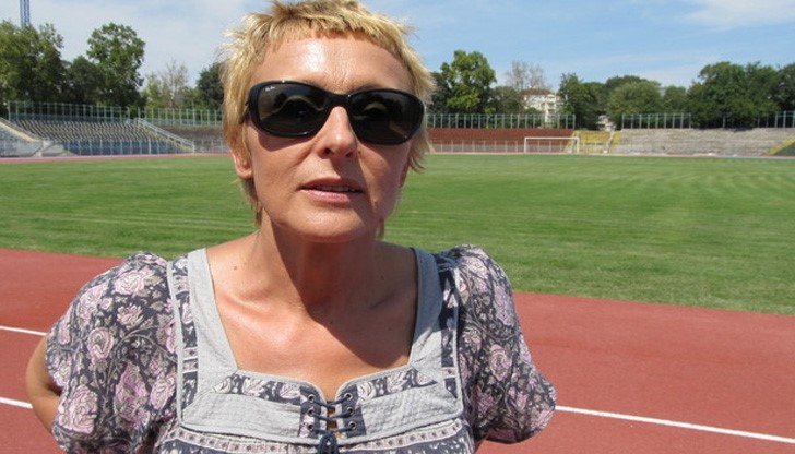 Анелия Нунева получи приз за лидерство заради популяризирането на леката атлетика в Русе Анелия Нунева получи приз за лидерство заради популяризирането на леката атлетика в Русе