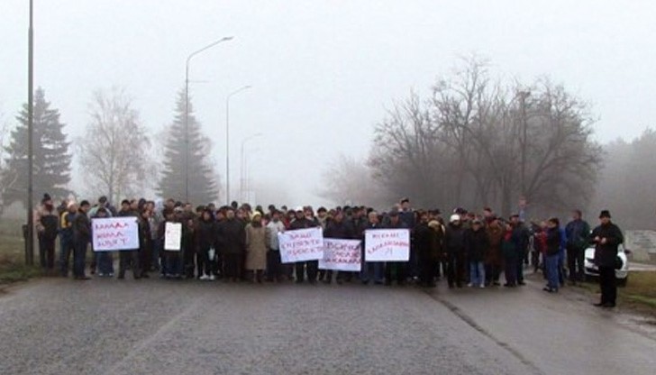 Нова блокада на пътя Русе – София готвят тази вечер Нова блокада на пътя Русе – София готвят тази вечер