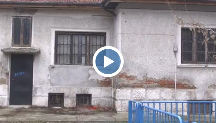 „Бъдеще за Русе“: Сградата на ул. "Доростол" не е общинска и събарянето й е незаконно