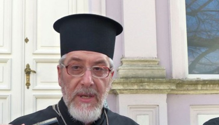 Св. Синод избира между Наум или Тихон за Русенски митрополит