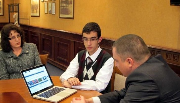 Изобретение на български ученик проби в САЩ