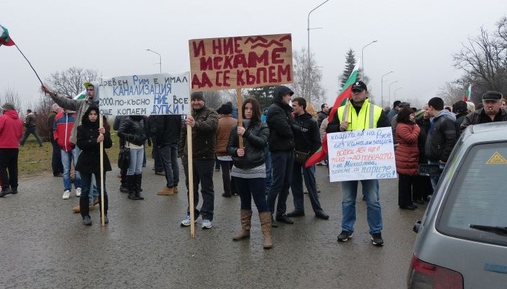 Канят представител на екоминистерството по повод проблемите в "Средна кула" и "Долапите" Канят представител на екоминистерството по повод проблемите в "Средна кула" и "Долапите"
