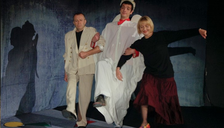 ОТВОРЕНА БРАЧНА ДВОЙКА ОТВОРЕНА БРАЧНА ДВОЙКА