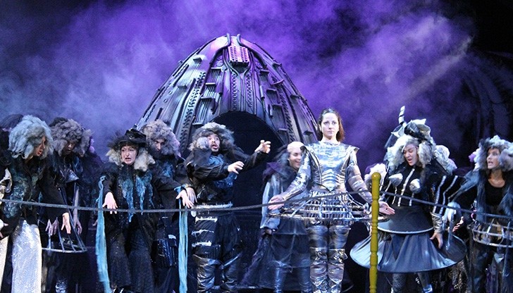 Русе е в очакване на "Хофманови разкази"