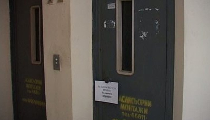 90 000 асансьора у нас са опасни за хората, слагат им кантари и решетки