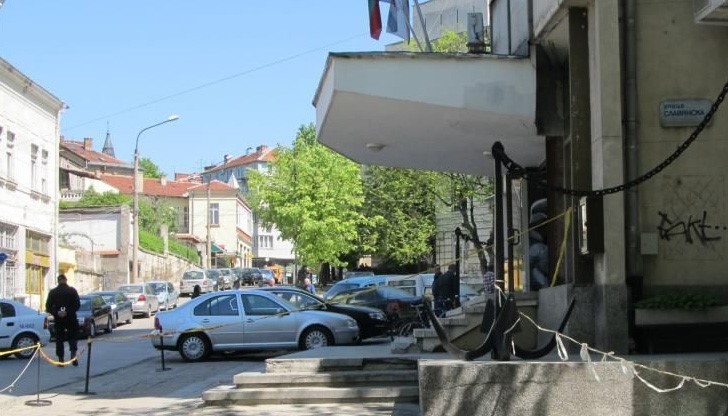 Моряци от БРП излязоха на протест, не са получавали пари от 3 месеца Моряци от БРП излязоха на протест, не са получавали пари от 3 месеца