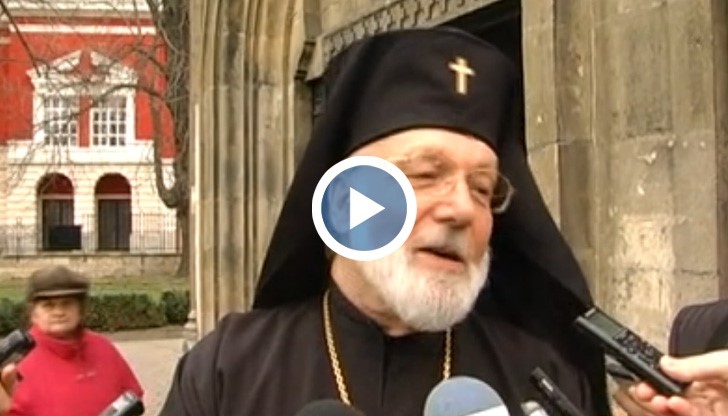 Дядо Амвросий: Сътресенията забавиха избора на Русенски митрополит