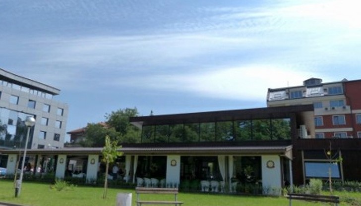 Съдът потвърди заповедта за премахване на бистрото на пл. „Батенберг“ Съдът потвърди заповедта за премахване на бистрото на пл. „Батенберг“