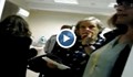 Жена инвалид виси 8 часа пред спешен кабинет