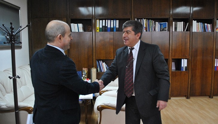 Областният управител на Русе празнува рожден ден