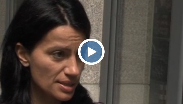 15–годишна пръска съученици с газ в час по английски