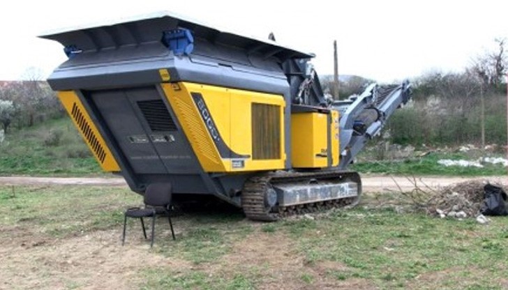 Заработи инсталацията, която ще прави пътища от строителни отпадъци Заработи инсталацията, която ще прави пътища от строителни отпадъци