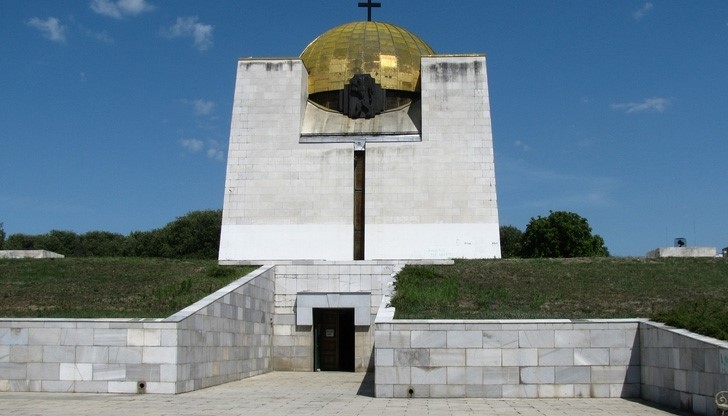 Общината налива 1,5 млн. евро в два музея и Пантеона на Възрожденците Общината налива 1,5 млн. евро в два музея и Пантеона на Възрожденците