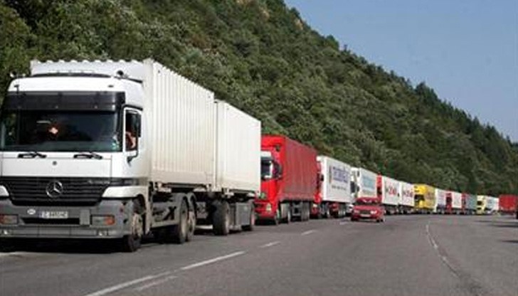 Спират движението на камиони по пътя Русе – Велико Търново Спират движението на камиони по пътя Русе – Велико Търново