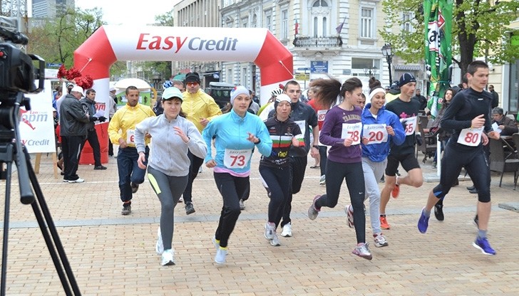 Стотици се включиха в инициативата "Спортувай в твоя град"