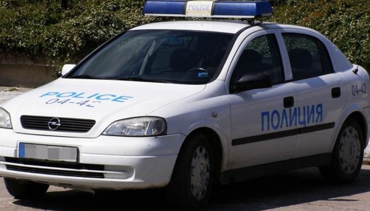 Обир като на филм - маскирани като полицаи задигнаха 30 хил. лева