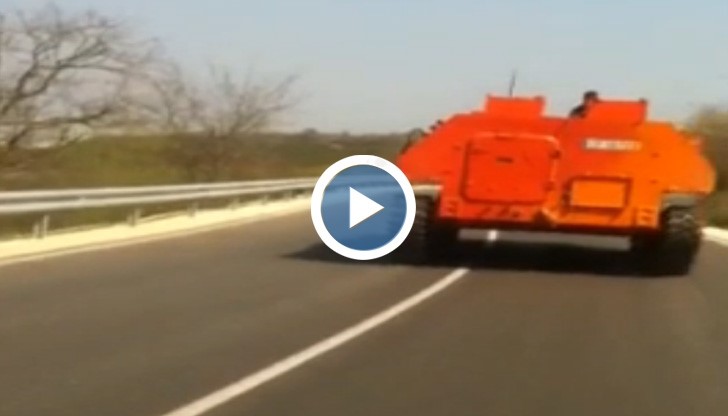 Верижна машина с тест драйв