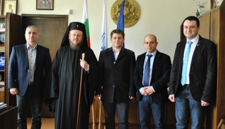 Община Русе подкрепя ученическия проект за таблет за незрящи Община Русе подкрепя ученическия проект за таблет за незрящи