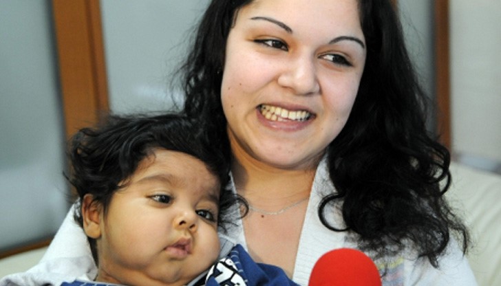 Спасиха 7-месечно бебе с уникална за България трансплантация Спасиха 7-месечно бебе с уникална за България трансплантация