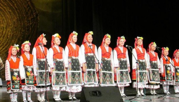 Концерт бележи 65 години извънучилищна дейност в Русе Концерт бележи 65 години извънучилищна дейност в Русе