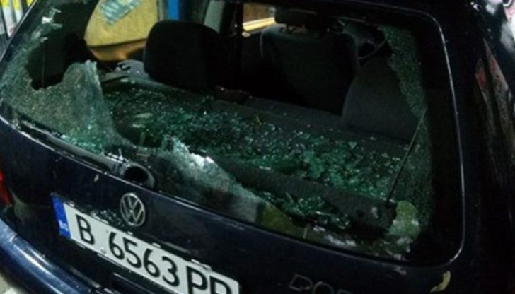 Градушка, колкото яйце съсипа коли и реколта в Провадия