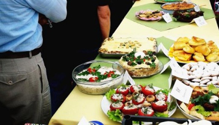 Стотици се събират в Красен за Фестивала на гъбата Стотици се събират в Красен за Фестивала на гъбата