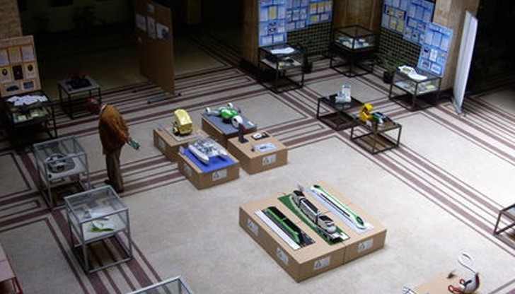 Научно-техническа изложба на катедра "Електроника" към РУ