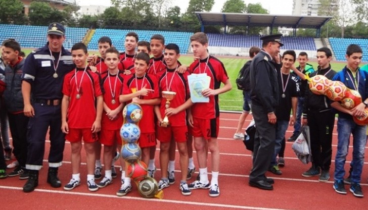 „Светкавиците” от Сливо поле първенци сред противопожарните отряди в Русенско