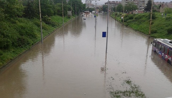 Русе се превърна в блато!