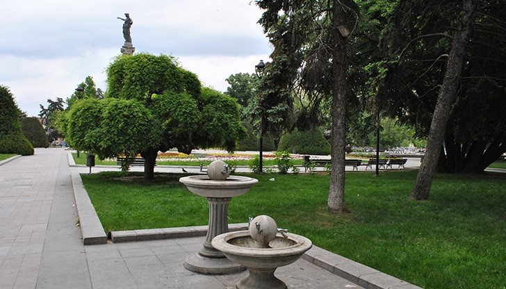 Чешмичките в центъра на Русе заработиха