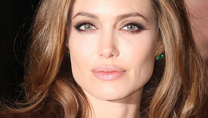 Анджелина Джоли взе неочаквано и категорично решение!