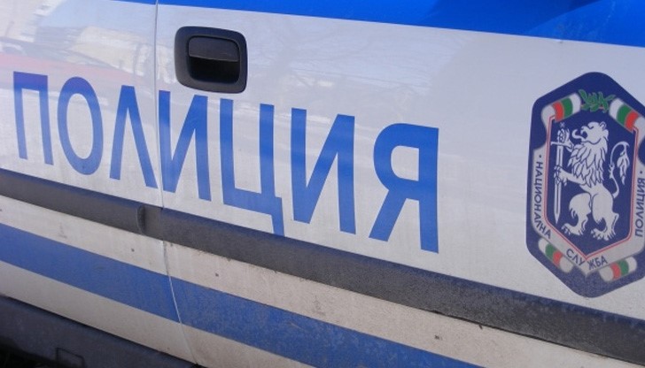 Крадци задигнаха медни проводници на стойност близо 5 000 лв. Крадци задигнаха медни проводници на стойност близо 5 000 лв.