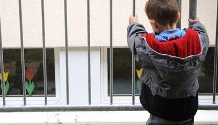 Невидимите деца на България Невидимите деца на България