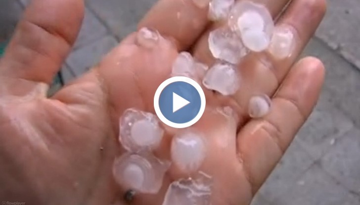 Нищо необичайно! Дъждът блокира Русе за часове