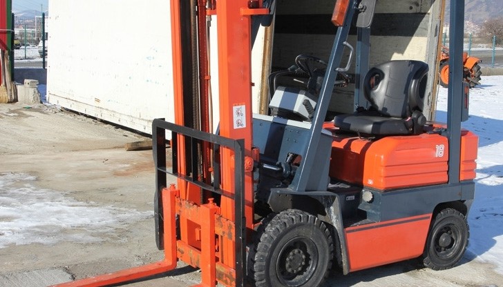 Дете издъхна, затиснато от мотокар