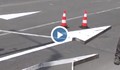 "Ремонтират" маркировката в Русе заради новите зелени секции на светофарите