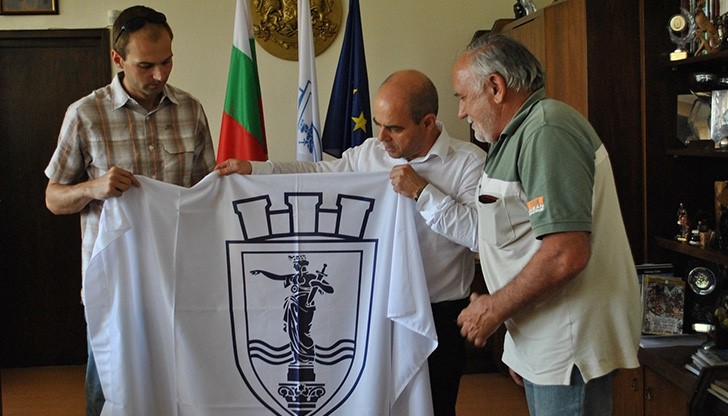 Русенец ще катери връх Броуд Пик в Пакистан Русенец ще катери връх Броуд Пик в Пакистан