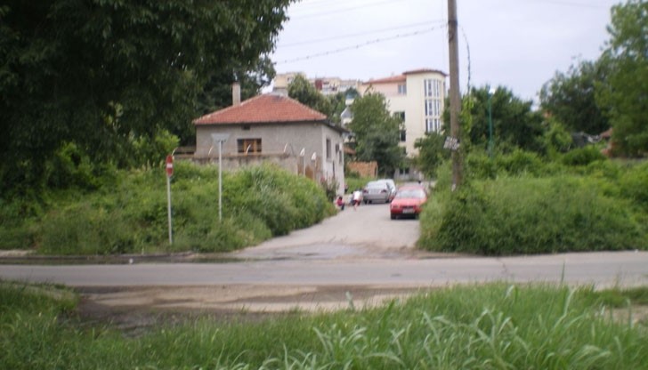 Цигани затвориха улица в Русе Цигани затвориха улица в Русе