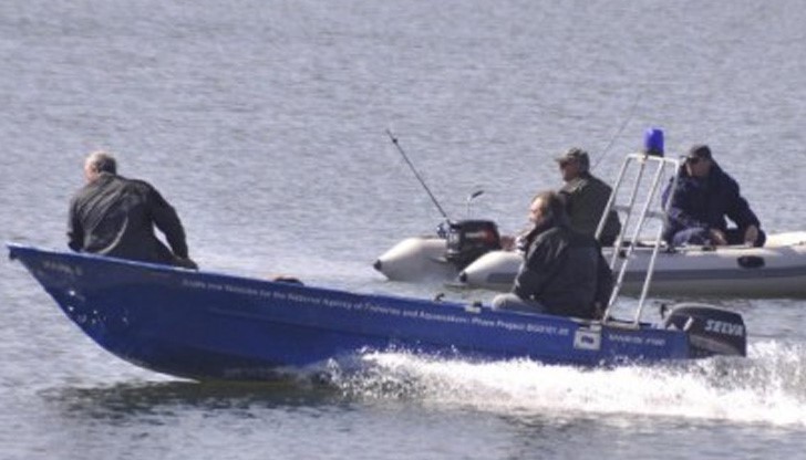 Трагедия във Варна! Младо момиче се удави, издирват тялото