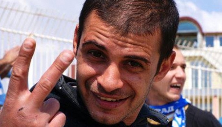 Фенове на "Дунав" помагат за операция на свой приятел Фенове на "Дунав" помагат за операция на свой приятел